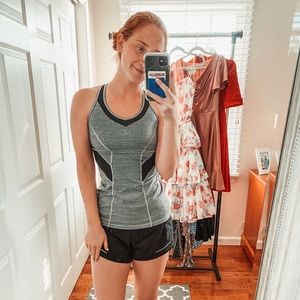 LULULEMOM WORKOUT TANK